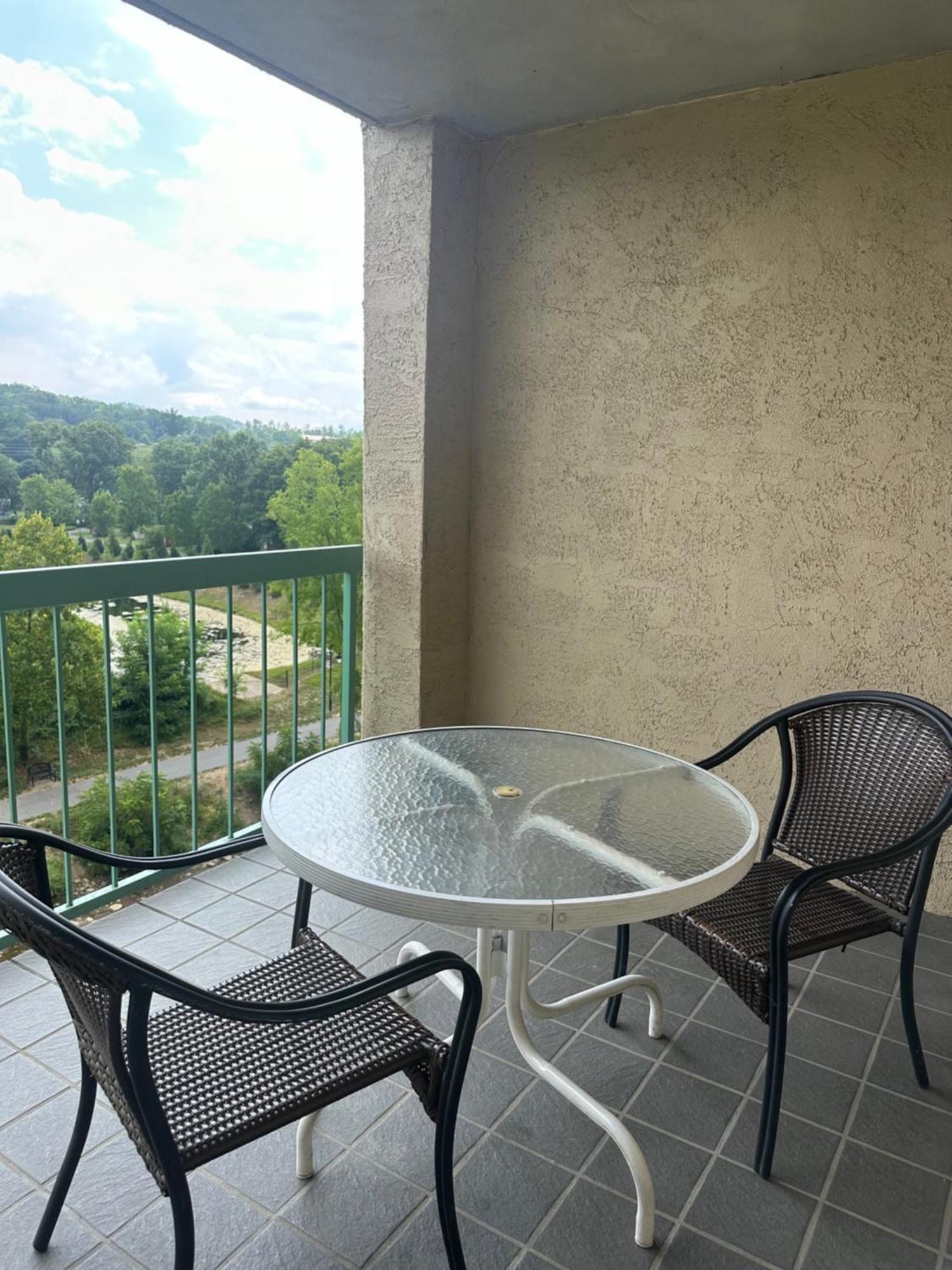River Place Condos 609 1Bd, 2 Bath Pigeon Forge Exterior photo